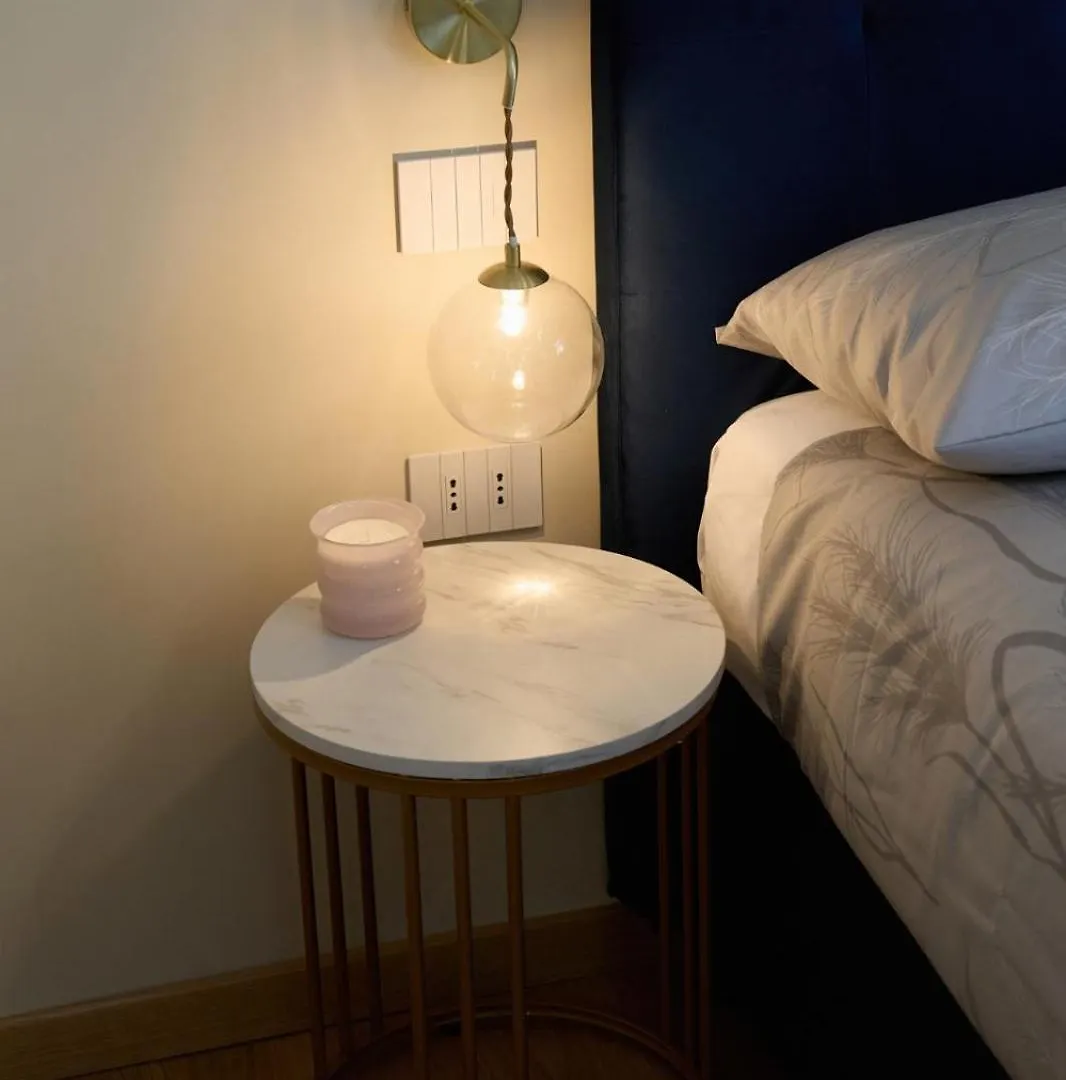 Alesuite Naples Apartment